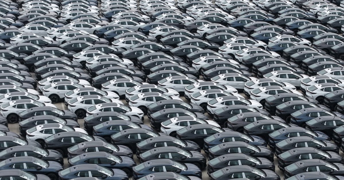 Chinese Electric Vehicle Exports See Significant Rise in April