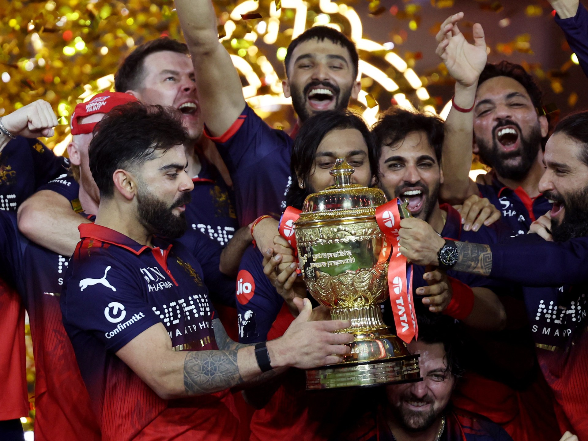 Virat Kohli Leads Bengaluru to Historic Consecutive IPL Victories